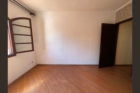 Casa para alugar com 150m², 2 quartos e 3 vagas Casa para alugar com 150m², 2 quartos e 3 vagasQuarto 2