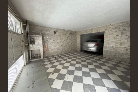 Casa para alugar com 150m², 2 quartos e 3 vagas Casa para alugar com 150m², 2 quartos e 3 vagasGaragem