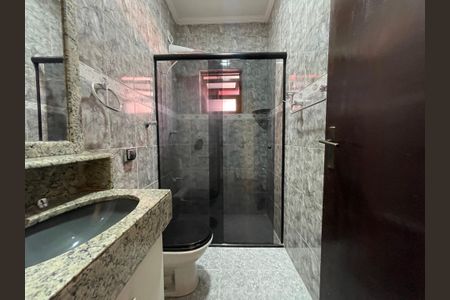 Casa para alugar com 150m², 2 quartos e 3 vagas Casa para alugar com 150m², 2 quartos e 3 vagasBanheiro Social