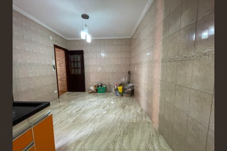 Casa para alugar com 150m², 2 quartos e 3 vagas Casa para alugar com 150m², 2 quartos e 3 vagasCozinha