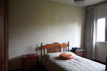 Casa à venda com 516m², 6 quartos e 9 vagasQuarto