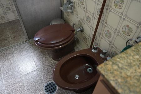 Casa à venda com 516m², 6 quartos e 9 vagasBanheiro