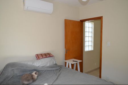 Casa à venda com 220m², 3 quartos e 2 vagasQuarto 1