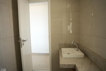 Apartamento para alugar com 113m², 3 quartos e 2 vagasBanheiro da Suíte 2