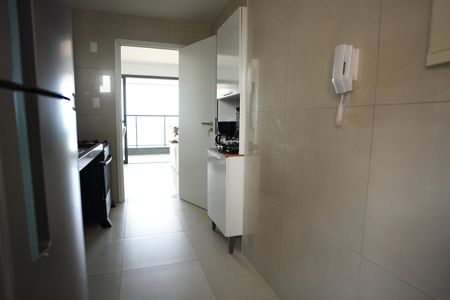 Apartamento para alugar com 113m², 3 quartos e 2 vagasCozinha