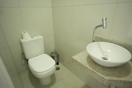 Apartamento para alugar com 113m², 3 quartos e 2 vagasBanheiro Social