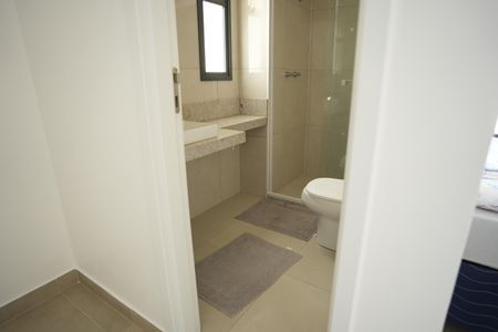 Apartamento para alugar com 113m², 3 quartos e 2 vagasBanheiro da Suíte 2