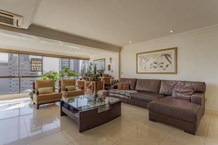 Apartamento à venda com 230m², 3 quartos e 2 vagasSala