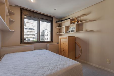 Apartamento à venda com 230m², 3 quartos e 2 vagasQuarto 2