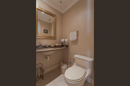 Apartamento à venda com 230m², 3 quartos e 2 vagasLavabo Sala