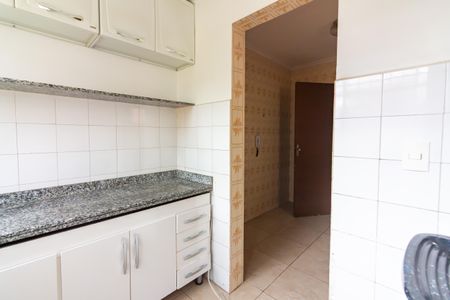 Apartamento à venda com 65m², 2 quartos e 1 vagaÁrea de Serviço