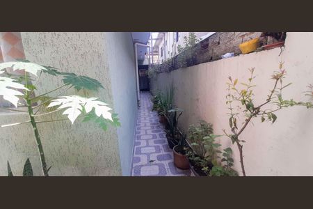 Casa à venda com 200m², 3 quartos e 2 vagas Casa à venda com 200m², 3 quartos e 2 vagasCasa 1 - Corredor