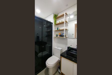 Apartamento à venda com 63m², 2 quartos e 1 vaga Apartamento à venda com 63m², 2 quartos e 1 vagaBanheiro da SuíteBanheiro Social