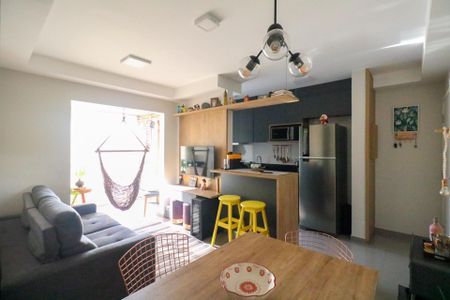 Apartamento à venda com 63m², 2 quartos e 1 vaga Apartamento à venda com 63m², 2 quartos e 1 vagaSala
