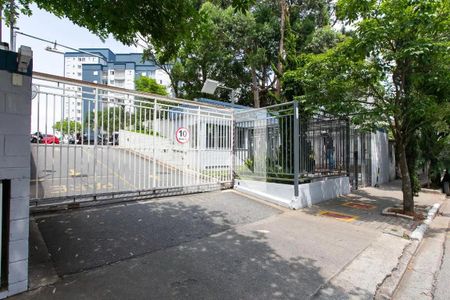 Apartamento para alugar com 54m², 2 quartos e 1 vaga Apartamento para alugar com 54m², 2 quartos e 1 vagaFachada