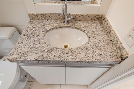 Apartamento à venda com 45m², 2 quartos e 1 vagaBanheiro Social