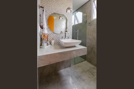 Apartamento à venda com 105m², 4 quartos e 2 vagas Apartamento à venda com 105m², 4 quartos e 2 vagasBanheiro