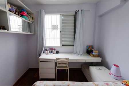 Apartamento à venda com 105m², 4 quartos e 2 vagas Apartamento à venda com 105m², 4 quartos e 2 vagasQuarto 1