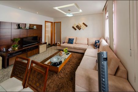 Apartamento à venda com 105m², 4 quartos e 2 vagas Apartamento à venda com 105m², 4 quartos e 2 vagasSala