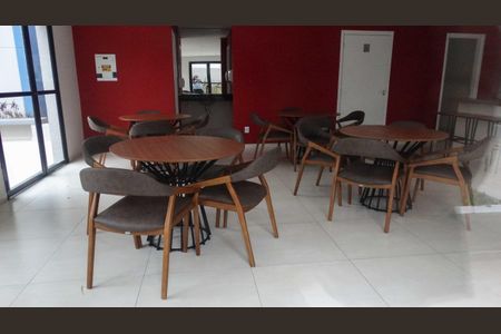 Apartamento à venda com 55m², 2 quartos e 1 vagaÁrea comum