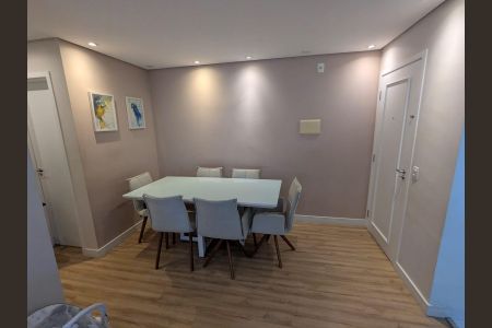 Apartamento à venda com 52m², 2 quartos e 1 vagaSala de Jantar