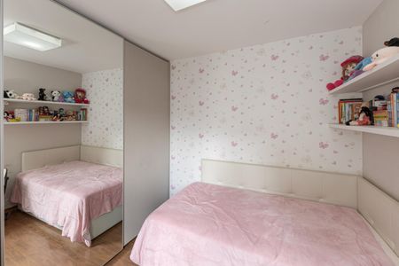 Apartamento à venda com 103m², 3 quartos e 2 vagasQuarto 2