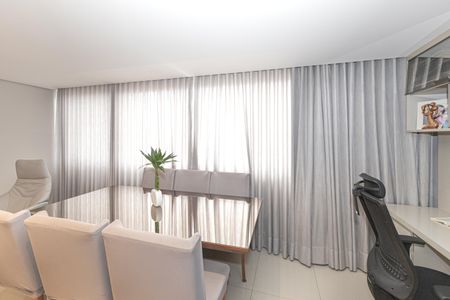 Apartamento à venda com 103m², 3 quartos e 2 vagasVaranda da Sala