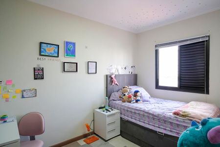Apartamento à venda com 110m², 3 quartos e 2 vagasQuarto 1