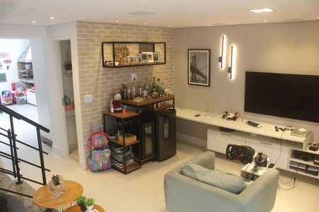 Casa de condomínio à venda com 200m², 3 quartos e 4 vagasSala