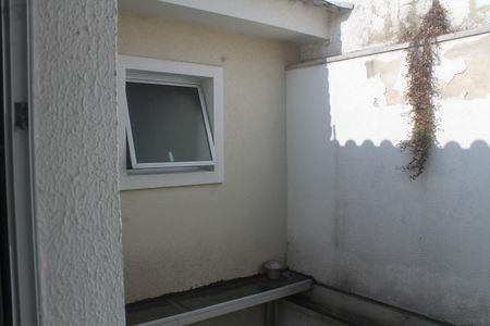 Casa de condomínio à venda com 200m², 3 quartos e 4 vagasVista Suíte 1 e 2