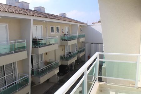 Casa de condomínio à venda com 200m², 3 quartos e 4 vagasVaranda Suíte 3