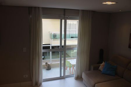 Casa de condomínio à venda com 200m², 3 quartos e 4 vagasSala