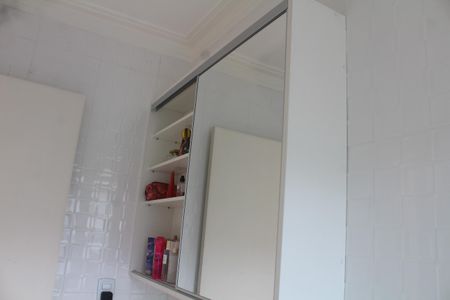 Casa de condomínio à venda com 200m², 3 quartos e 4 vagasBanheiro Suíte 3