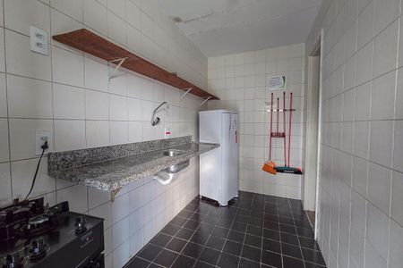 Apartamento à venda com 84m², 2 quartos e 1 vaga Apartamento à venda com 84m², 2 quartos e 1 vagaÁrea comum - Salão de festas