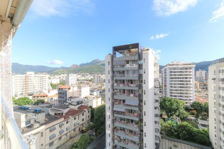Apartamento à venda com 84m², 2 quartos e 1 vaga Apartamento à venda com 84m², 2 quartos e 1 vagaVaranda da Sala vista