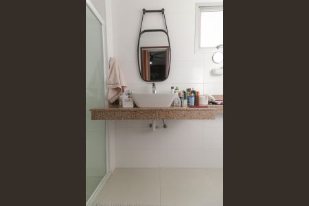 Apartamento à venda com 84m², 2 quartos e 1 vaga Apartamento à venda com 84m², 2 quartos e 1 vagaBanheiro da Suíte