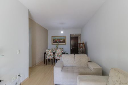 Apartamento à venda com 84m², 2 quartos e 1 vaga Apartamento à venda com 84m², 2 quartos e 1 vagaSala