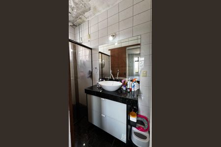 Apartamento à venda com 160m², 4 quartos e 2 vagasbanheiro 3