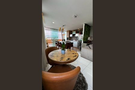 Apartamento à venda com 160m², 4 quartos e 2 vagassala 2