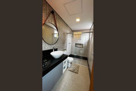 Apartamento à venda com 160m², 4 quartos e 2 vagasbanheiro 1