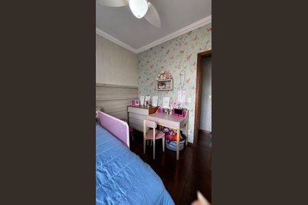 Apartamento à venda com 160m², 4 quartos e 2 vagasquarto 3