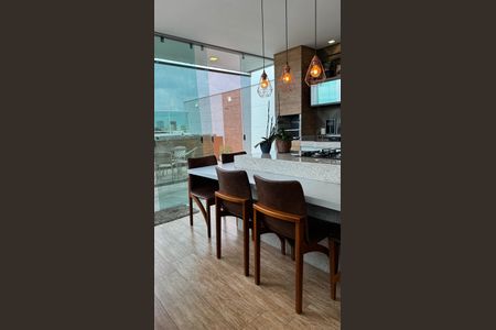 Apartamento à venda com 160m², 4 quartos e 2 vagassala 2