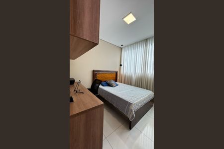 Apartamento à venda com 160m², 4 quartos e 2 vagasquarto 1