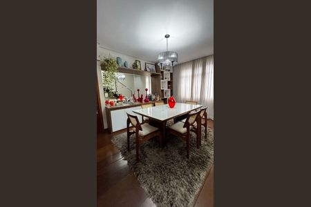 Apartamento à venda com 160m², 4 quartos e 2 vagassala 1