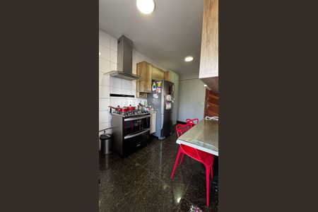 Apartamento à venda com 160m², 4 quartos e 2 vagasCozinha