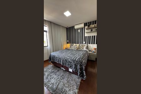 Apartamento à venda com 160m², 4 quartos e 2 vagasquarto 4