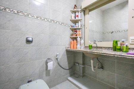 Apartamento à venda com 91m², 3 quartos e sem vagaBanheiro