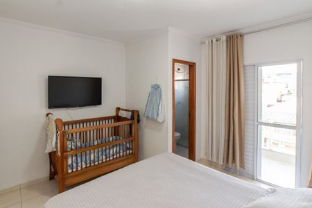 Casa à venda com 107m², 3 quartos e 2 vagasSuíte