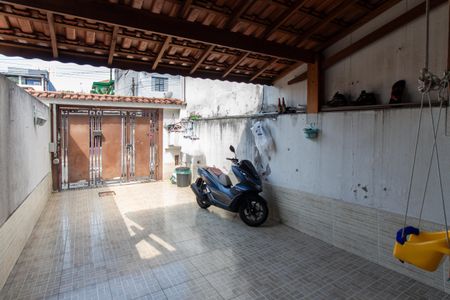Casa à venda com 107m², 3 quartos e 2 vagasGaragem