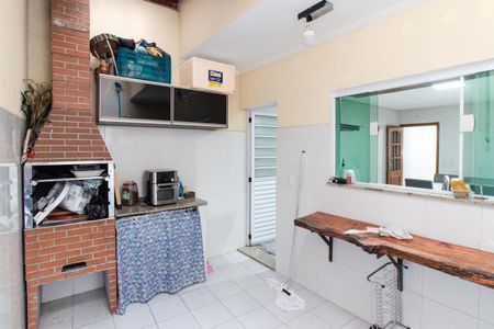 Casa à venda com 107m², 3 quartos e 2 vagasÁrea de Serviço